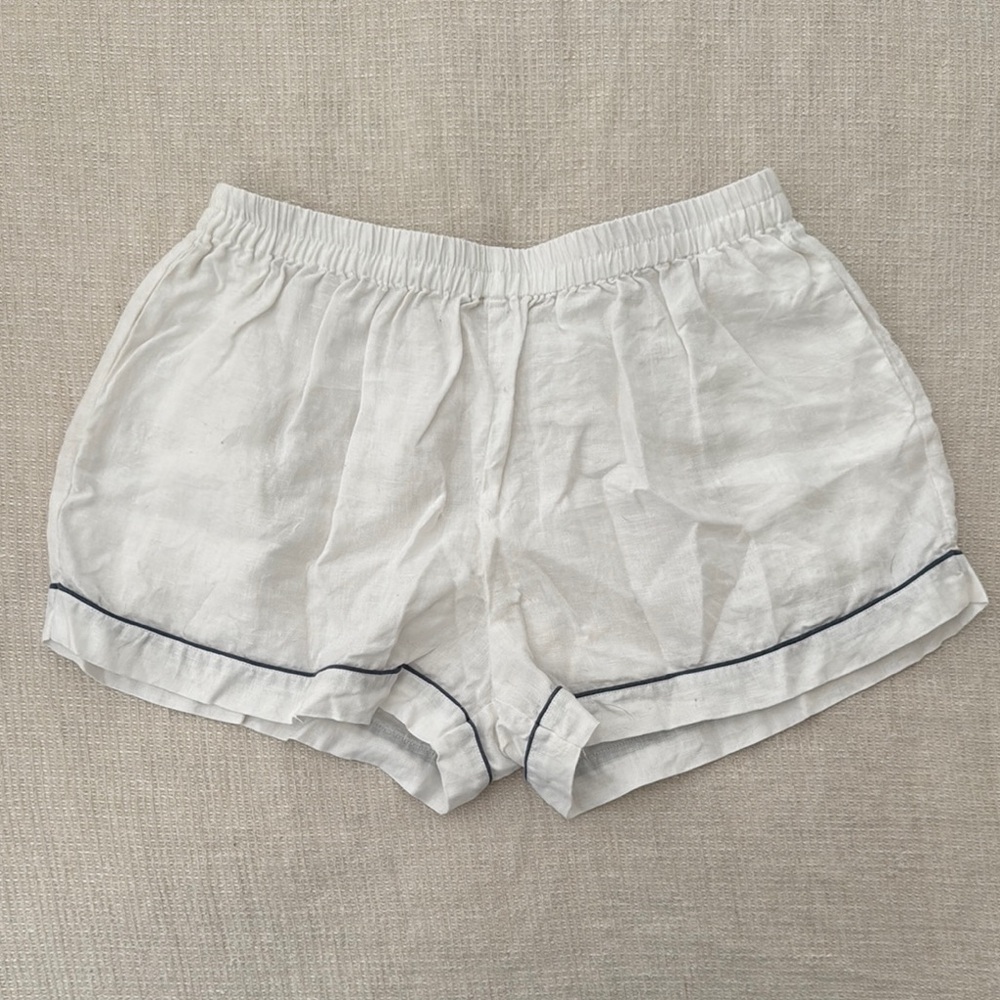 Piglet in Bed White Linen PJ Shorts, size Medium